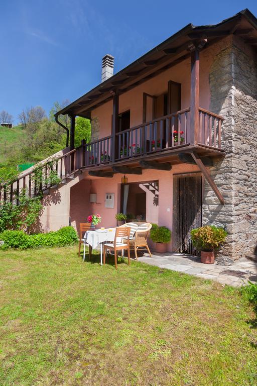 Casa Rural Pandelo Affittacamere Vega de Valcarce Esterno foto