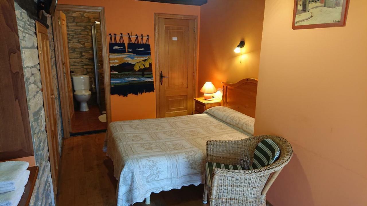 Casa Rural Pandelo Affittacamere Vega de Valcarce Esterno foto